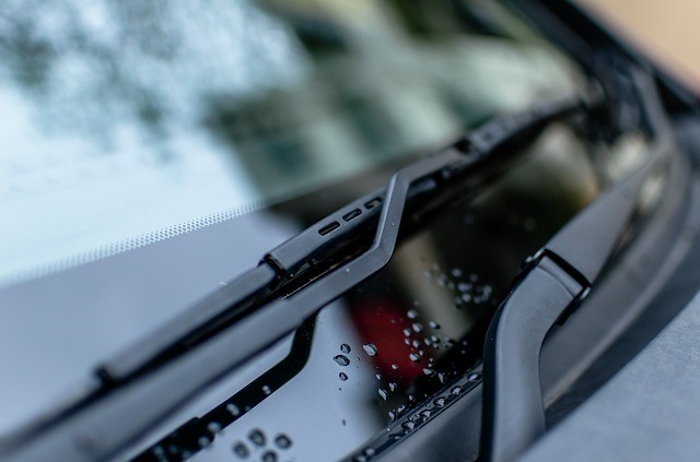Auto Transport Top Tips: Preparing your Car for Spring replacing the wiper blades